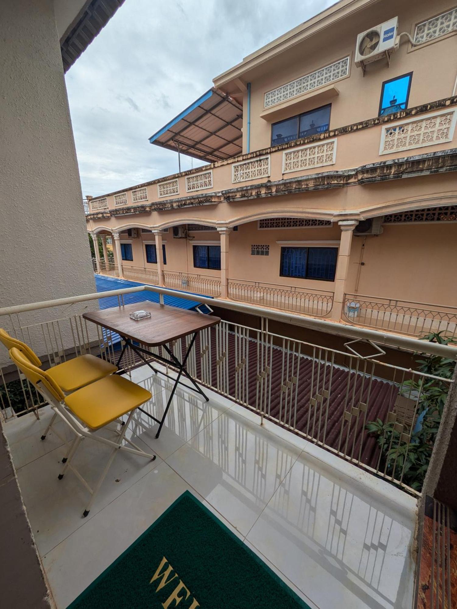 Hotel Orchid 101 à Kampot Extérieur photo
