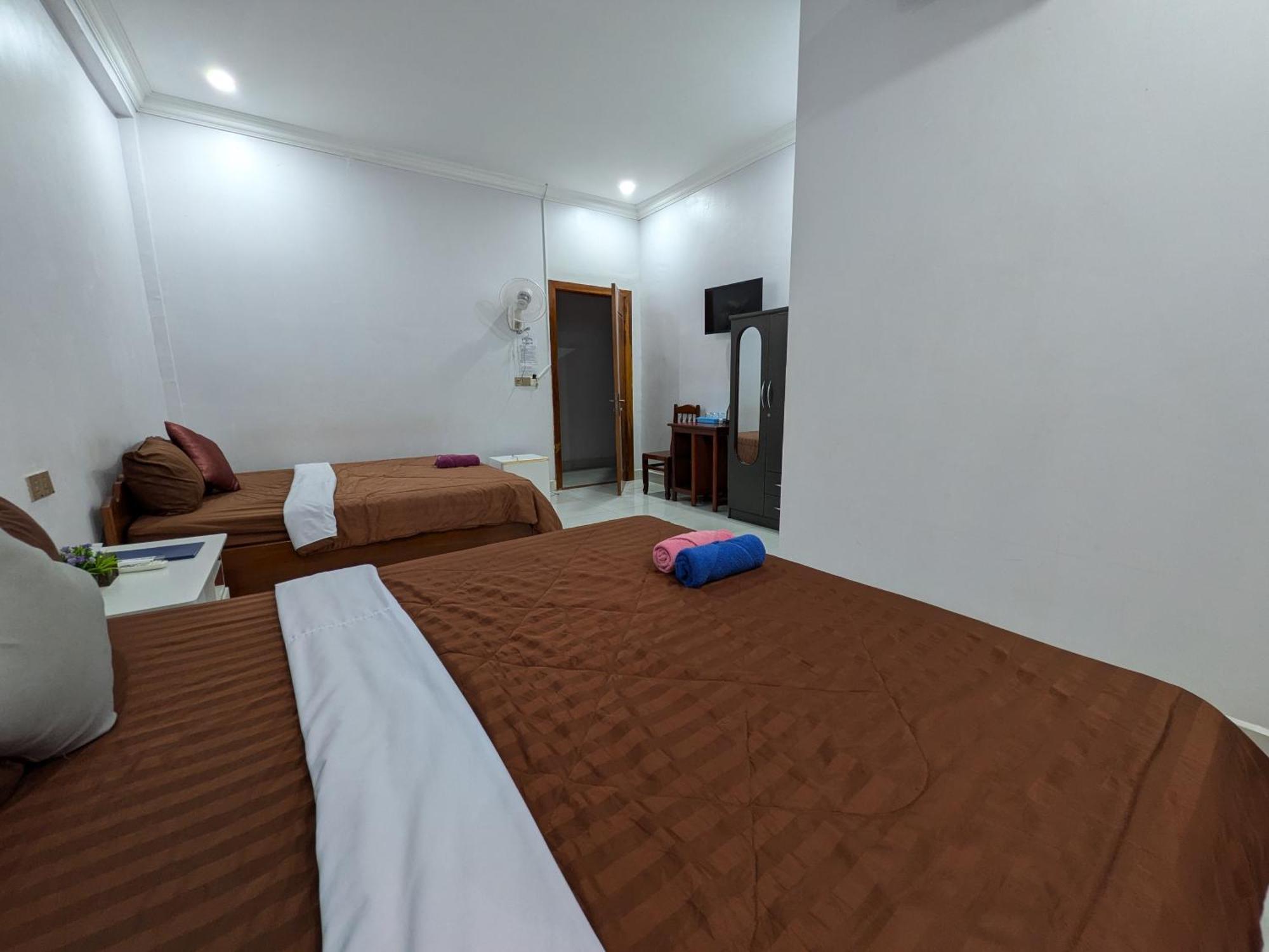 Hotel Orchid 101 à Kampot Extérieur photo